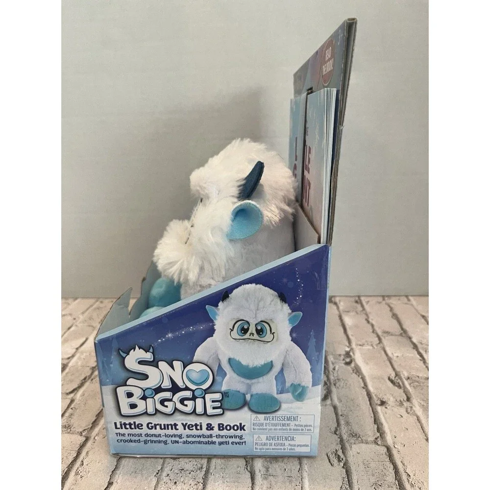 LumiStella Company Elf On The Shelf SnoBiggie Yeti & Book. BRAND NEW